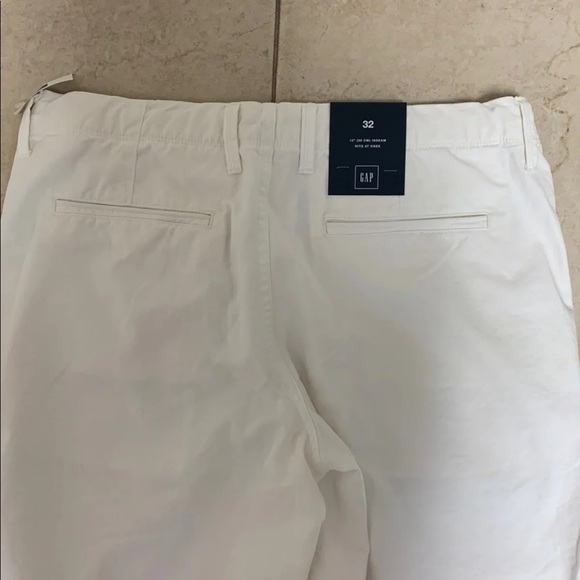 Brand new size 32 men’s gap shorts for summer - Picture 5 of 6